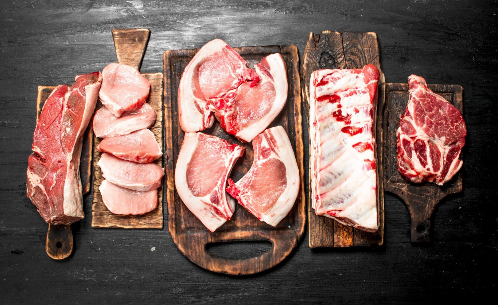 French pork cuts for wholesale export — loins, chops, ribs and shoulder, 100% French origin